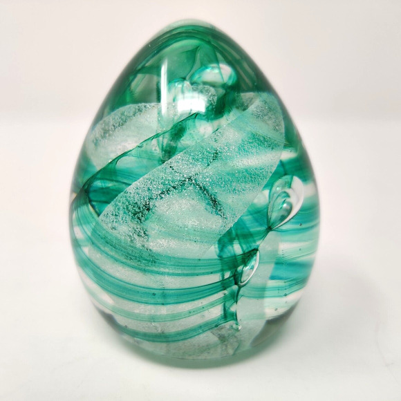 Vintage Studio Glass Paperweight Egg Green Swirl Signed Ann Corcoran '93 Nouwrot - Picture 11 of 16